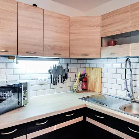 1 Bedroom Lovely In
